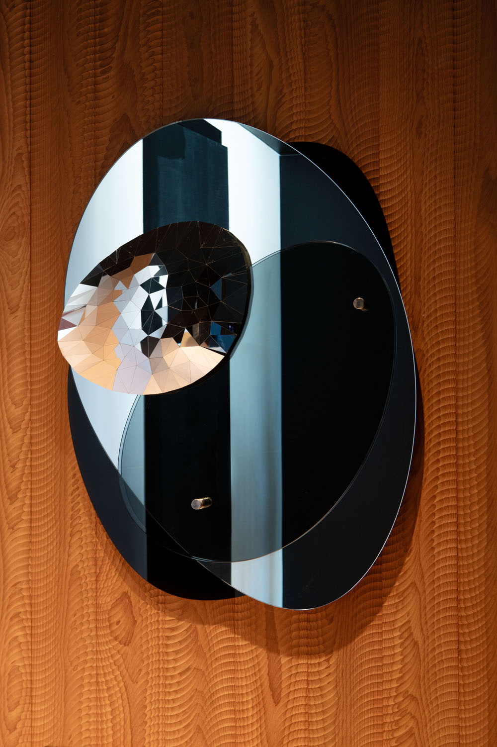 The Star Sydney - hotel room - mirror sculpture